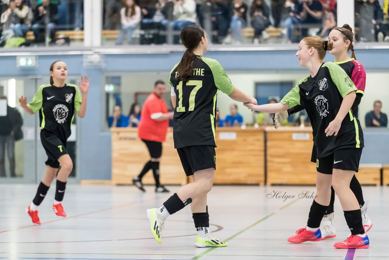 Bild 435 - wCJ Loewinnen Cup C1